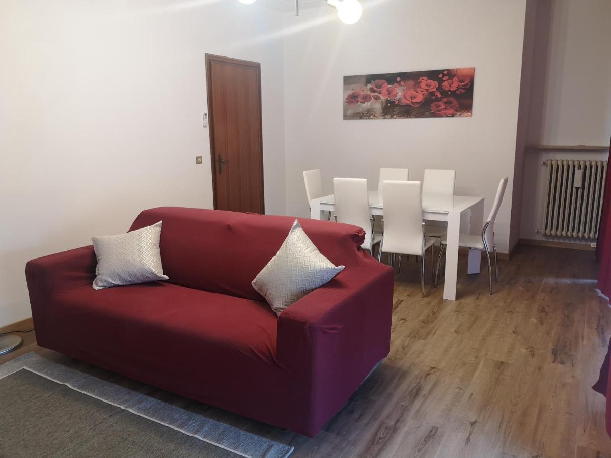 Ai Quattro Ulivi Apartment Peschiera del Garda Bagian luar foto