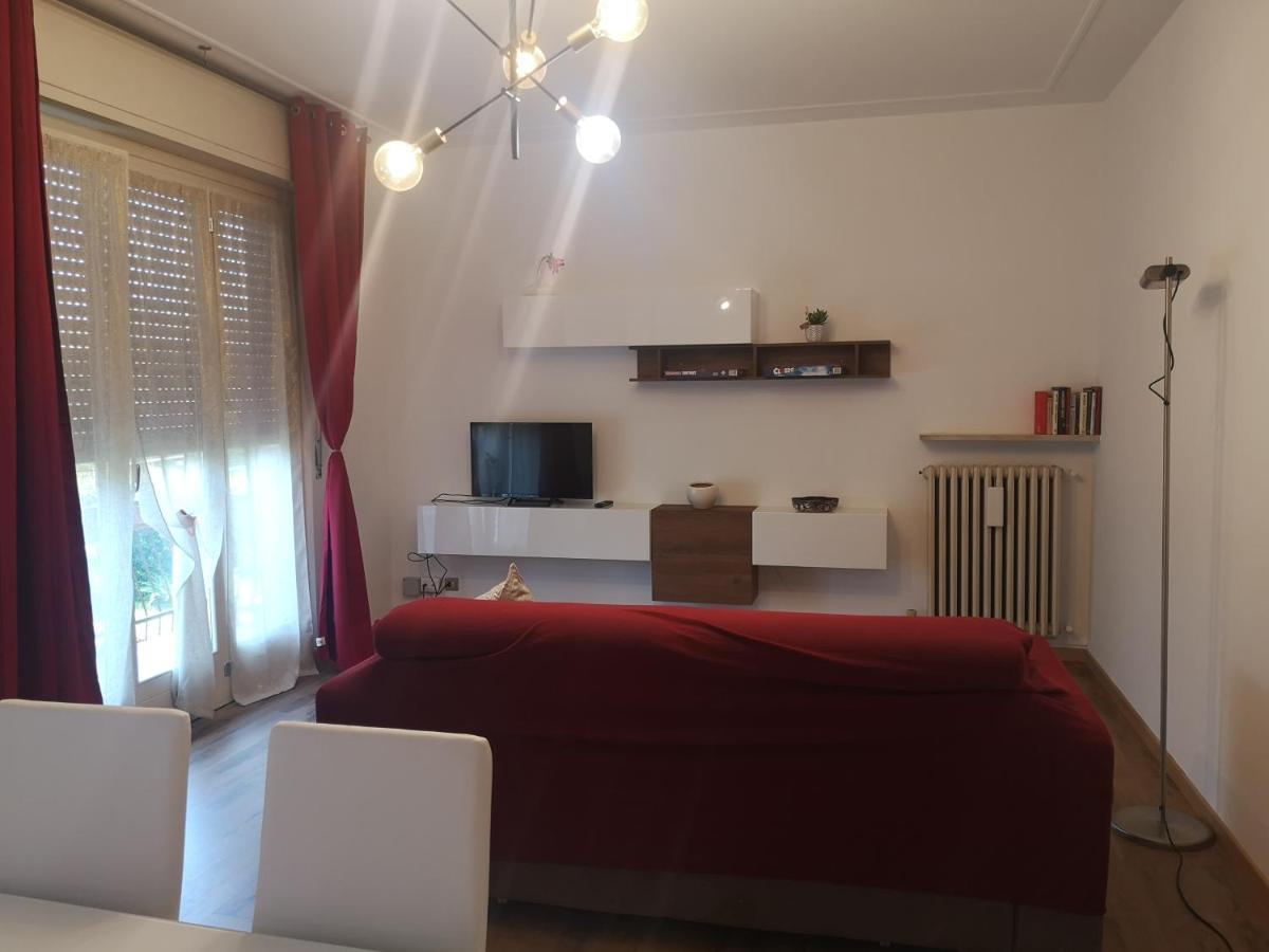 Ai Quattro Ulivi Apartment Peschiera del Garda Bagian luar foto
